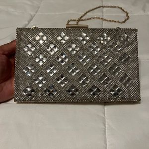 Gold clutch